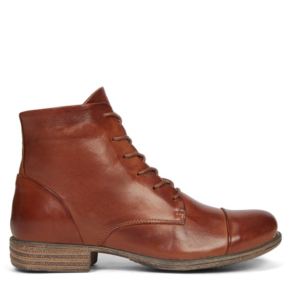 flat cognac boots